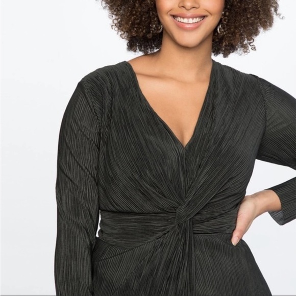 ELOQUII Twisted Knot Front Plisse Dress Size 22 - Picture 2 of 13